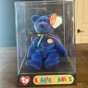NWT CLUBBY Beanie Baby In Original Collectible Club Box 🐻 💙